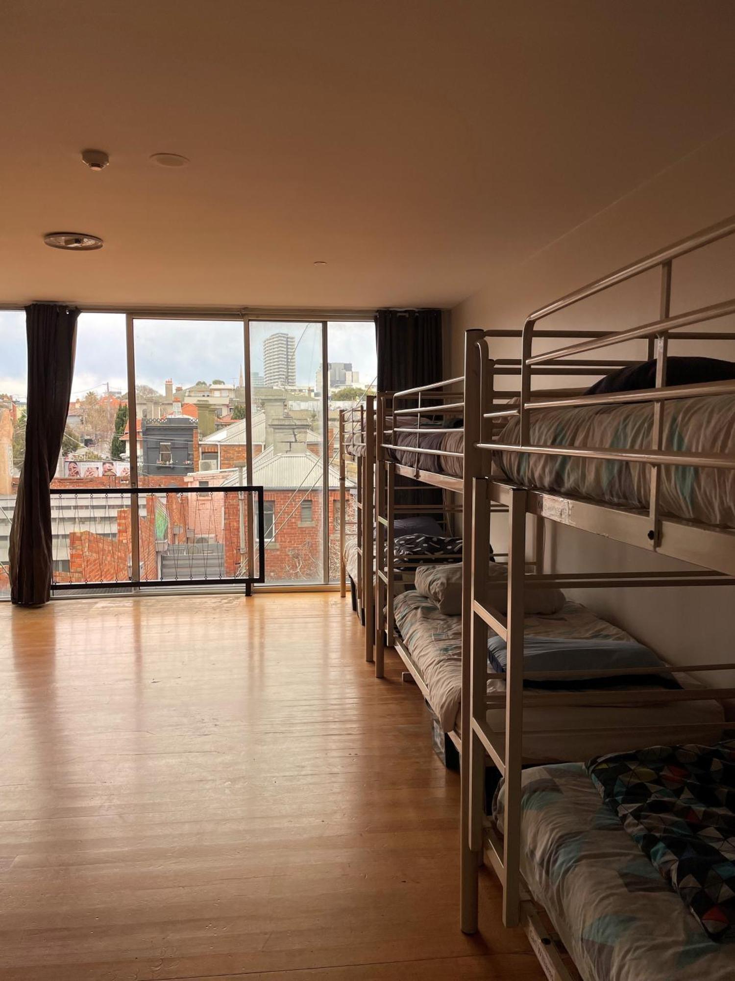 Barkly Backpackers Hostel Melbourne Ngoại thất bức ảnh